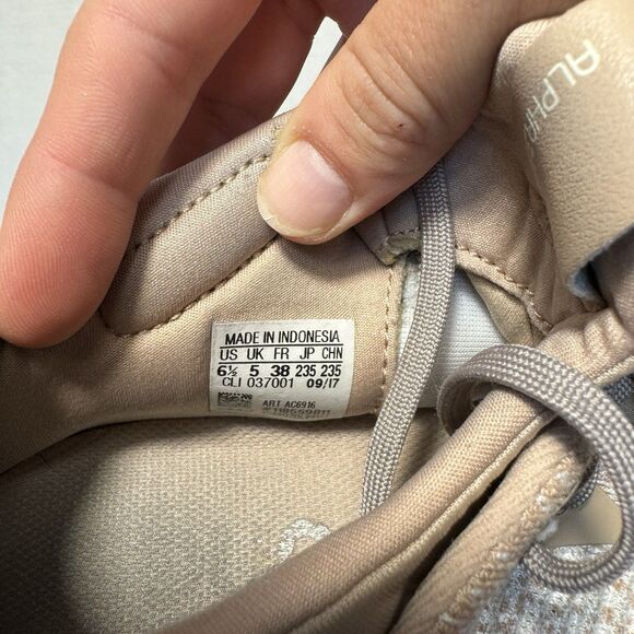 Adidas Alphabounce EM Women's Running Shoes Size 6.5 Ash Pearl Pink Beige Rose - Picture 5 of 16